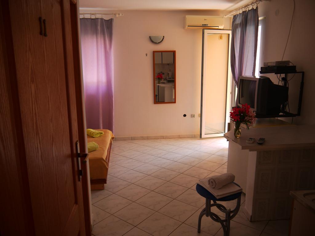 Apartments Villa Relax Petrovac Zewnętrze zdjęcie